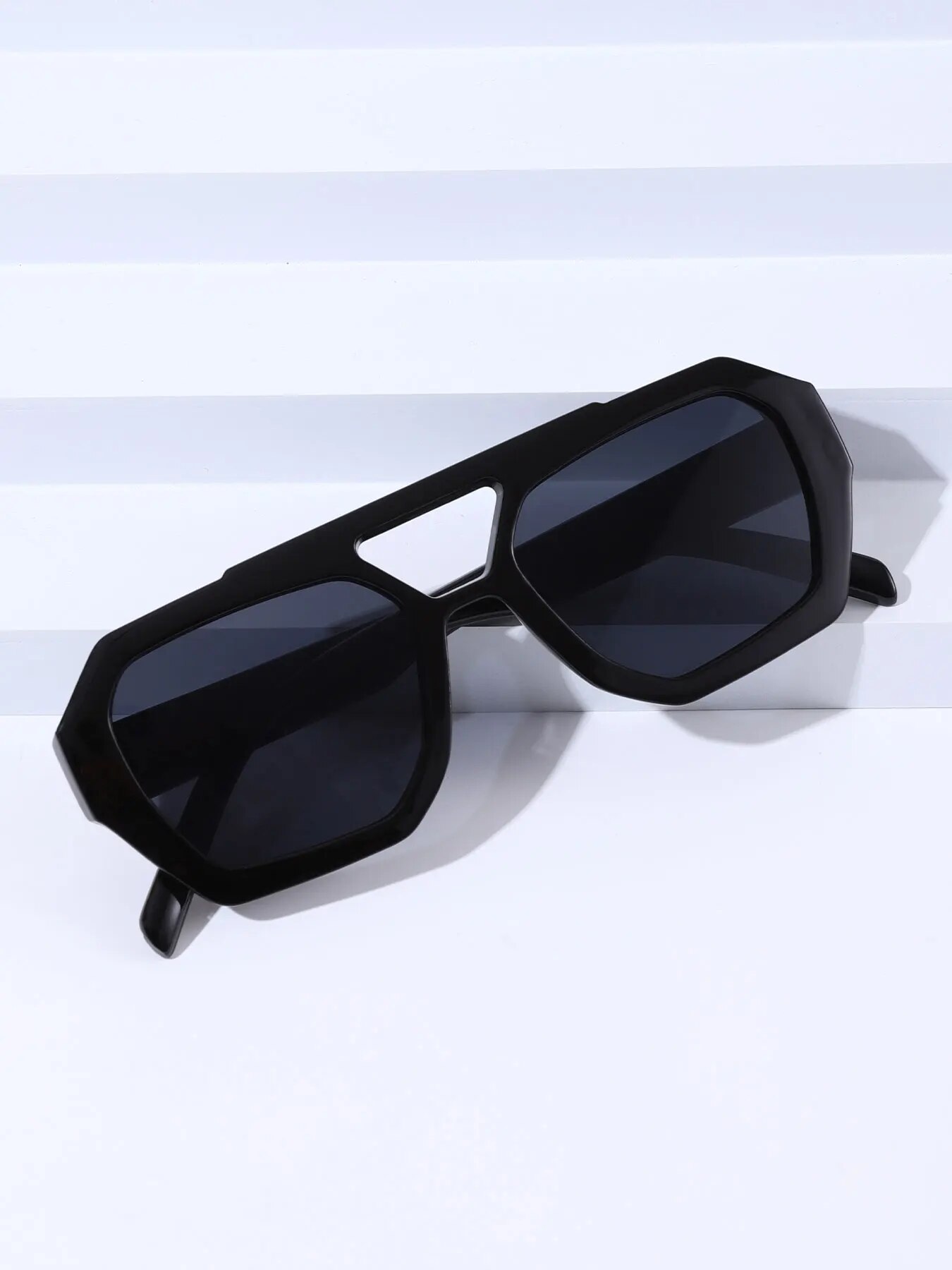 Fashion Vintage Square Irregul - Vintage Fashion Enthusiasts recension och pris