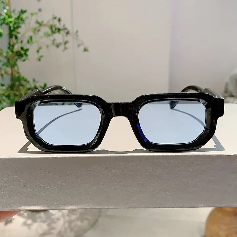Vintage Rectangle Frame Sungla - Vintage Fashion Enthusiasts recension och pris