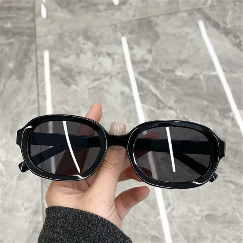 High-Quality Square Men Women  - Vintage Fashion Enthusiasts recension och pris