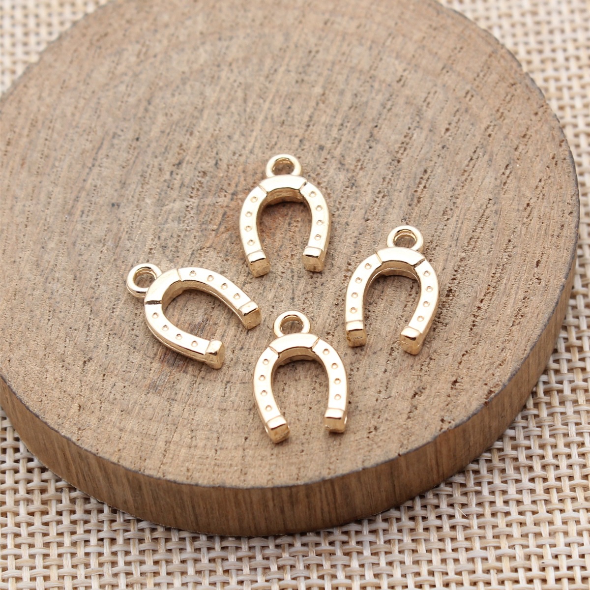 40pcs 14x9mm(0.55x0.35inch) 3  - Vintage Fashion Stores recension och pris